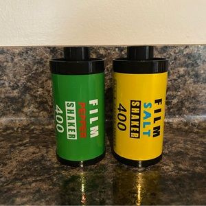 Salt & pepper shakers